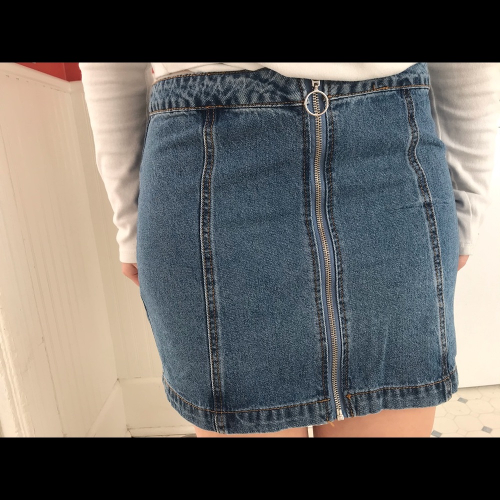 forever 21 front zip denim skirt